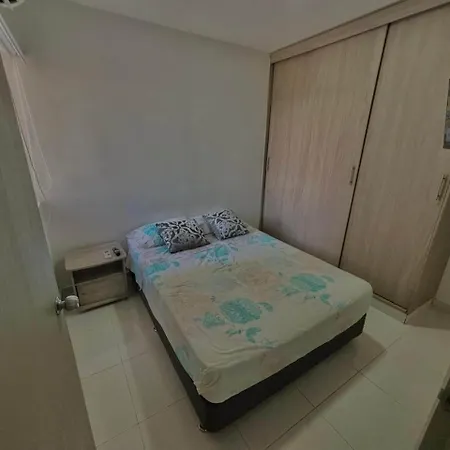Ocean Breeze 3br Pool & Balcony - Torre Primi *