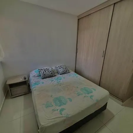 Apartamento Ocean Breeze 3br Pool & Balcony - Torre Primi Cartagena