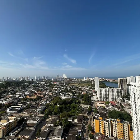 Ocean Breeze 3br Pool & Balcony - Torre Primi * Cartagena