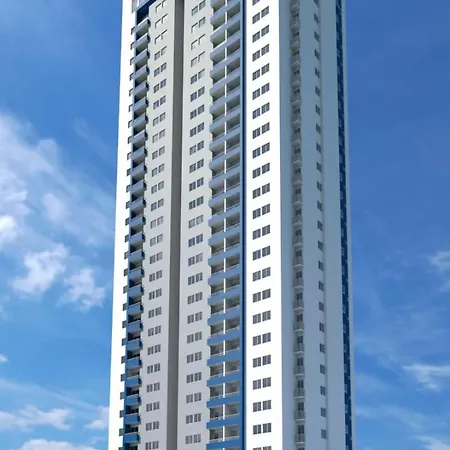 Ocean Breeze 3br Pool & Balcony - Torre Primi * Cartagena