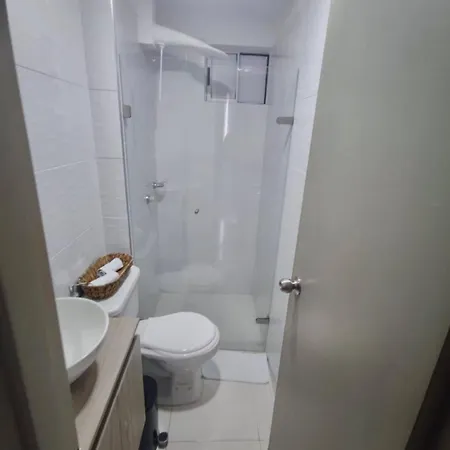 Ocean Breeze 3br Pool & Balcony - Torre Primi *